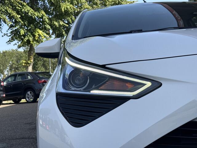 Toyota AYGO 1.0 VVT-i x-play | Cruisec. | Camera | Airco | Carplay | Sportvelgen