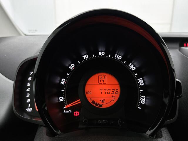 Toyota AYGO 1.0 VVT-i x-joy