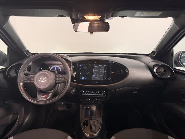 Toyota AYGO X Hybrid 115 GR Sport | Cabriodak | JBL | Stoelverwarming |