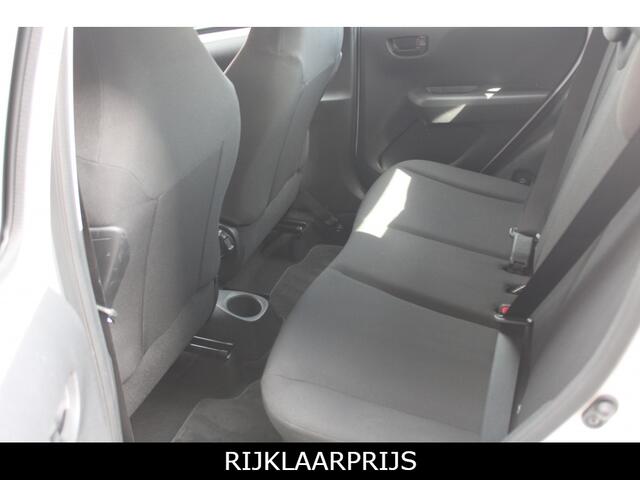 Toyota AYGO 1.0 VVT-i x-fun
