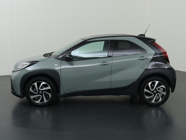 Toyota AYGO X 1.0 VVT-i MT Pulse | Achteruitrijcamera | Climate Control | Lichtmetalen velgen | Adaptieve Cruise Control |