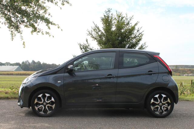 Toyota AYGO 1.0 VVT-i X-Joy | Carplay | Cruise