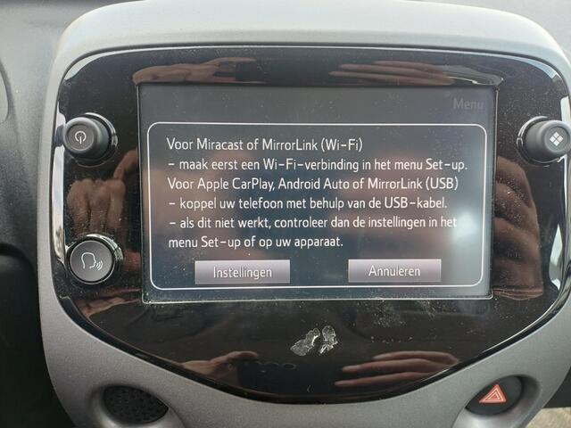 Toyota AYGO 1.0 VVT-i x-play