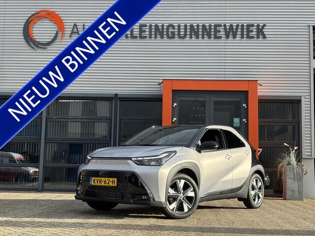 Toyota AYGO X Hybrid 115 pulse / Camera / Applecarplay/Androidauto / Parkeersensoren V+A / Stoelverwarming /
