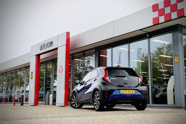 Toyota AYGO X 1.0 VVT-i S-CVT Puls | CAMERA | STOELVERWARMING | CARPLAY