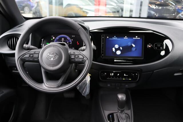 Toyota AYGO X Hybrid 115 play Go Pack, LM velgen Nieuw en DIRECT leverbaar met €1.750 inruilvoordeel!!