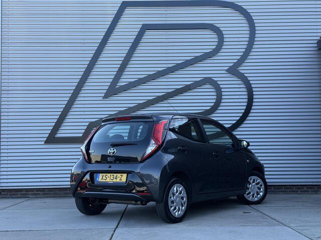 Toyota AYGO 1.0 VVT-i x-play Camera|Airco|Cruise|Elek ramen|N.A.P|APK tot 04-2027