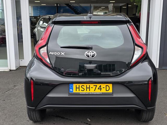 Toyota AYGO X 1.0 VVT-i MT Play | Lane assist | Achteruitrijcamera | Apple Carplay/Android Auto | Airco