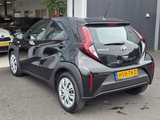 Toyota AYGO X 1.0 VVT-i MT Play | Lane assist | Achteruitrijcamera | Apple Carplay/Android Auto | Airco