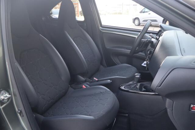 Toyota AYGO X 1.0 VVT-i S-CVT Envy NL-Auto!! Apple Car-Play I Camera I Adap.cruise