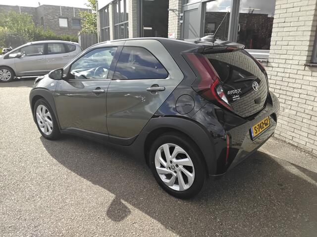 Toyota AYGO X 1.0 VVT-i S-CVT first automaat*2 tone*lichtmetaal*stoelverwarming*
