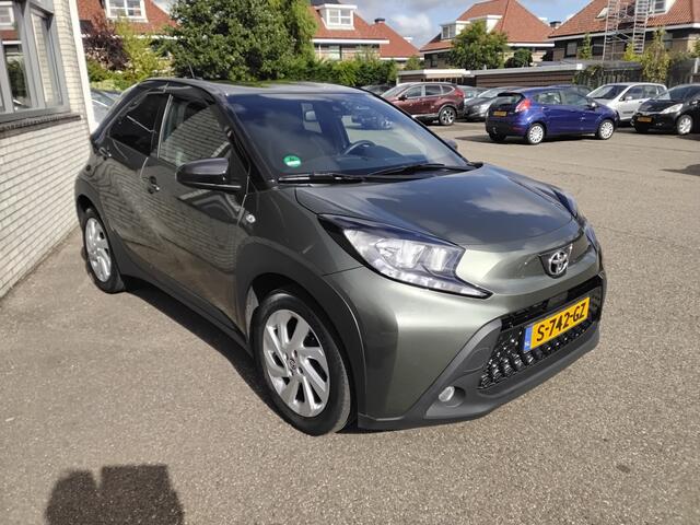 Toyota AYGO X 1.0 VVT-i S-CVT first automaat*2 tone*lichtmetaal*stoelverwarming*
