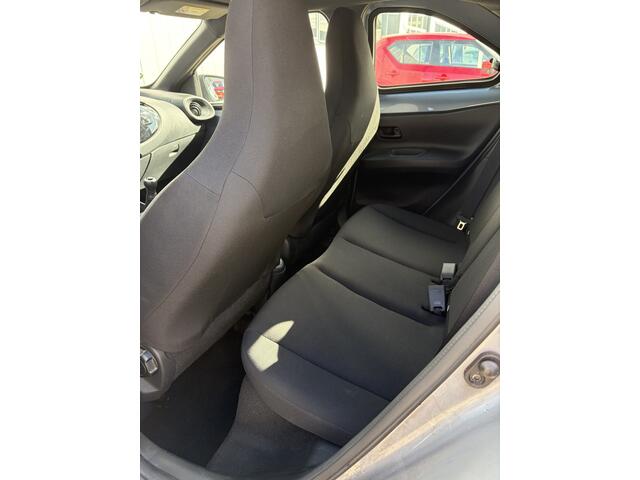 Toyota AYGO X 1.0 VVT-i MT Play Camera Cruis Carplay