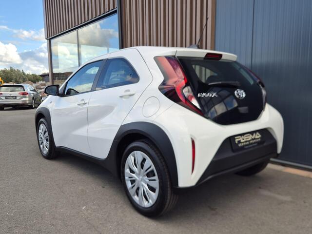Toyota AYGO X 1.0-l-VVT-i Play | NIEUW 6km | BTW | Carplay | Camera | Stoelverw. | ACC