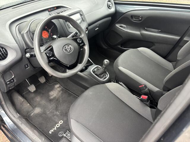 Toyota AYGO 1.0 VVT-i x-fun