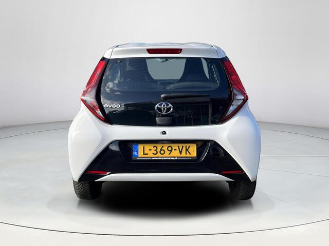 Toyota AYGO 1.0 VVT-i x-play | 5 deurs | Carplay | Parkeercamera | Navigatie |