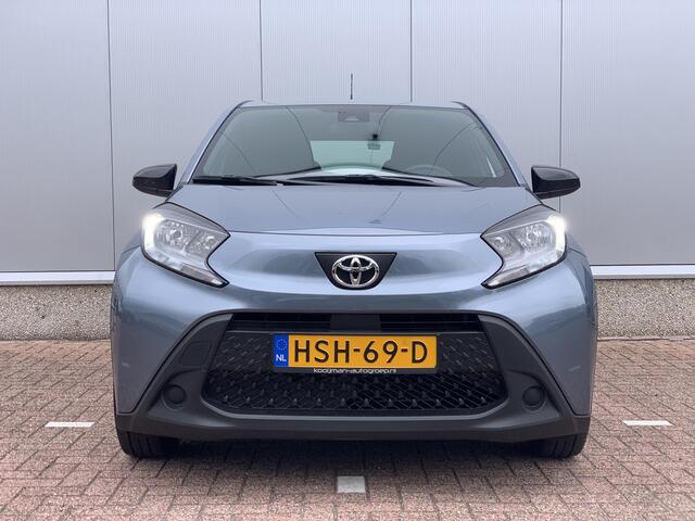 Toyota AYGO X 1.0 VVT-i MT Play