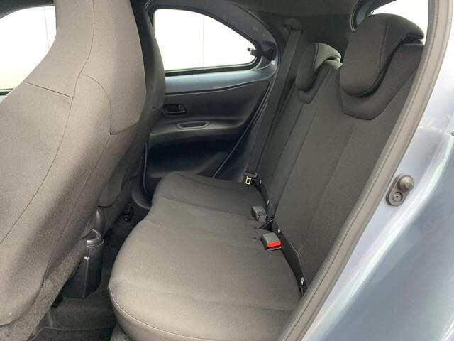 Toyota AYGO X 1.0 VVT-i MT Play