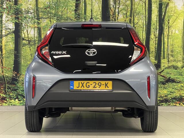 Toyota AYGO X 1.0 VVT-i MT Play | Achteruitrijcamera | Apple Carplay | Stoelverwarming | Regensensor | Airconditioning | Cruise Control Adaptief |