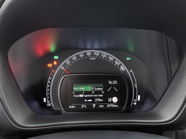 Toyota AYGO X 1.0 VVT-i S-CVT Pulse + | BTW Voertuig | Parkeersensoren voor+achter | Keyless Entry/Start | Climate Control | Cruise Control Adaptive | achteruitrijcamera | Apple CarPlay/Android Auto |