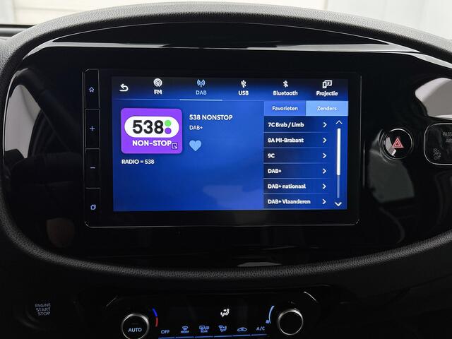 Toyota AYGO X 1.0 VVT-i S-CVT Pulse + | BTW Voertuig | Parkeersensoren voor+achter | Keyless Entry/Start | Climate Control | Cruise Control Adaptive | achteruitrijcamera | Apple CarPlay/Android Auto |