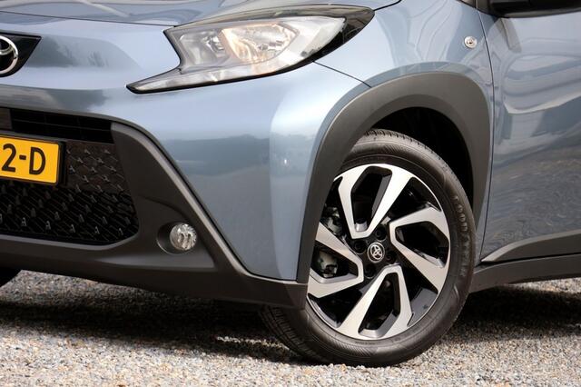 Toyota AYGO 1.0 VVT-i MT Pulse - 72 pk **Bi-tone / Camera / Carplay