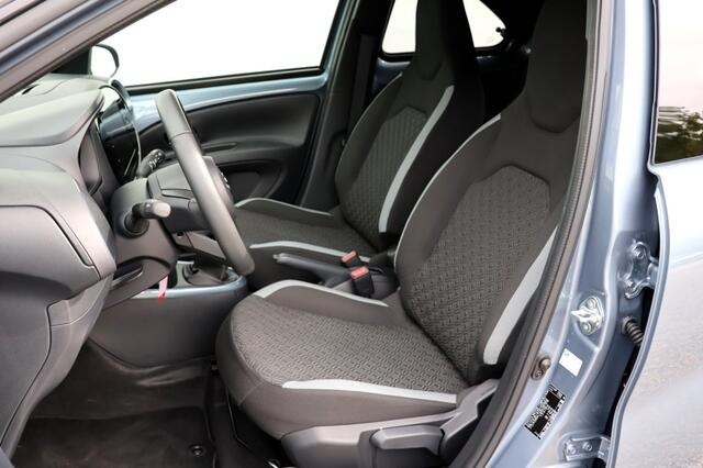 Toyota AYGO 1.0 VVT-i MT Pulse - 72 pk **Bi-tone / Camera / Carplay