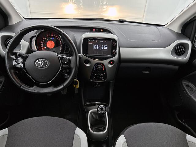 Toyota AYGO 1.0 VVT-i X-Play | Airco | Parkeercamera |