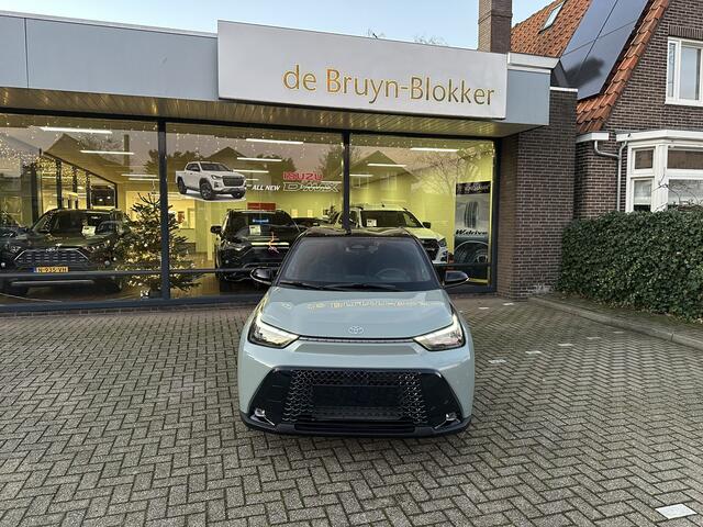 Toyota AYGO X Hybrid 115 pulse stoelverwarming / keyless start / parkeersensoren voor + achter / Navigatie / Apple Carplay / Android Auto / parkeercamera / 10 jaar Toyota garantie / rijklaarprijs incl. Toyota Pechhulppas