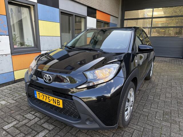 Toyota AYGO X 1.0 VVT-i MT Play