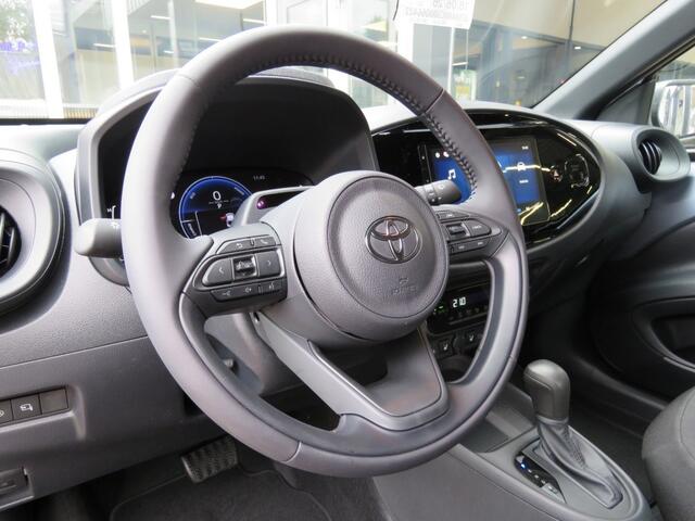 Toyota AYGO HYBRID 115 PLAY NIEUW! / Camera / 17 Inch / Stoelverw. / FABRIEKS garantie