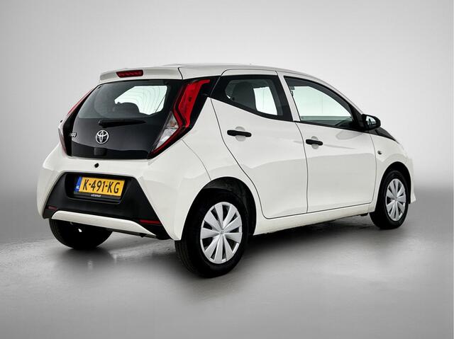 Toyota AYGO 1.0 VVT-i x-fun | BTW voertuig | Dealer onderhouden | Airco | Bluetooth | Elektrische Ramen voor |