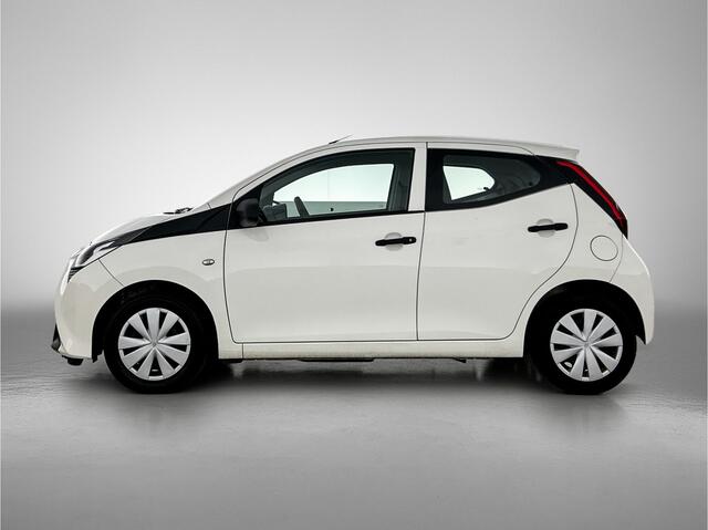 Toyota AYGO 1.0 VVT-i x-fun | BTW voertuig | Dealer onderhouden | Airco | Bluetooth | Elektrische Ramen voor |