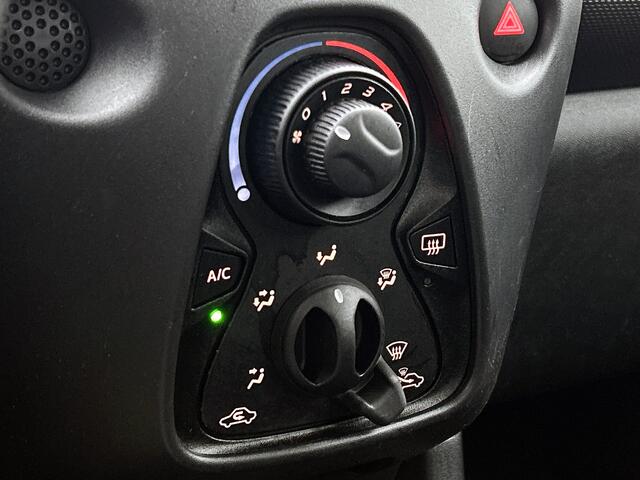 Toyota AYGO 1.0 VVT-i x-fun | BTW voertuig | Dealer onderhouden | Airco | Bluetooth | Elektrische Ramen voor |