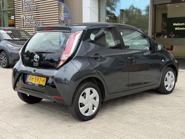 Toyota AYGO 1.0 VVT-i x-play | Android auto & Apple carplay | Navigatie | Airco |