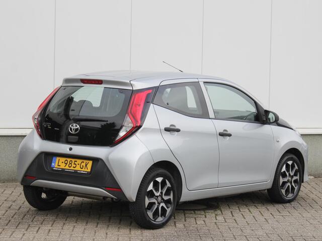 Toyota AYGO 1.0 VVT-i x-fun | Airco | Lm-Velgen
