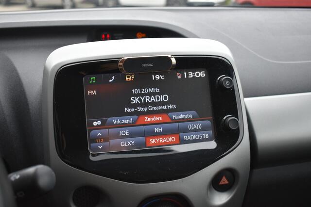 Toyota AYGO 1.0 VVT-i x-sport