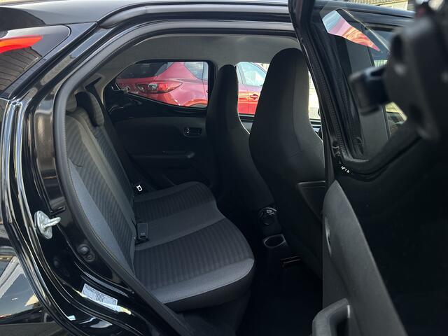 Toyota AYGO 1.0 VVT-i x-joy Apple Carplay/Android Auto /Camera/ECC.