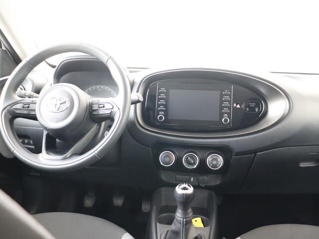 Toyota AYGO X 1.0 VVT-i MT Play | Dealer onderhouden | Apple CarPlay/Android Auto | Cruise Control Adaptive | Achteruitrijcamera | Airco | Bluetooth | Elektrische ramen voor | Elektrisch verstelbare buitenspiegels |