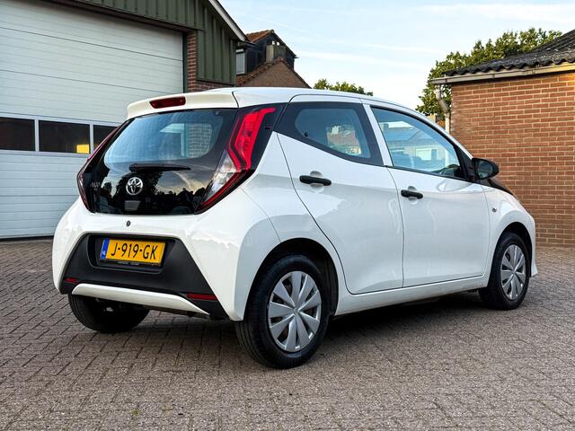 Toyota AYGO 1.0 VVT-i x - Cruise Control, Isofix, Goed onderhouden!