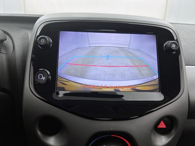 Toyota AYGO 1.0 VVT-i x-play limited | LM velgen |