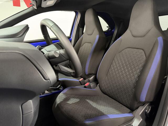 Toyota AYGO X 1.0 VVT-i MT Business - CarPlay / Camera / Stoelverw.