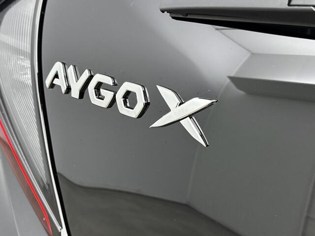 Toyota AYGO X Hybrid 115 envy | Apple Carplay & Android Auto | Parkeercamera | Onderweg-naar-dealer*