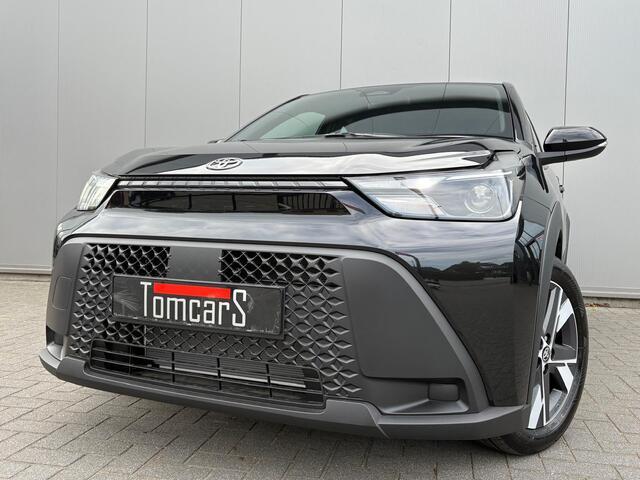 Toyota AYGO X Hybrid 116PK Automaat Nieuw uit voorraad! Camera/ Adapt. Cruise/ Carplay- Android auto