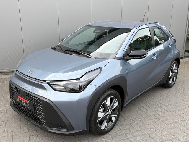 Toyota AYGO X Hybrid 116PK Automaat Nieuw uit voorraad! Camera/ Adapt. Cruise/ Carplay- Android auto