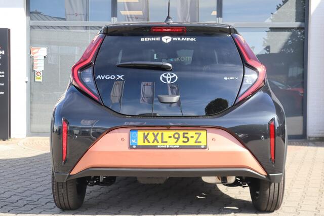 Toyota AYGO X Hybrid 115 pulse Bi-Tone | Easy Pack