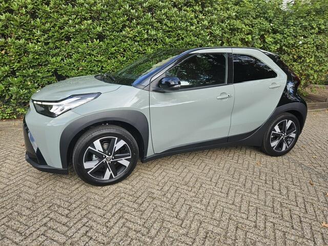 Toyota AYGO X Hybrid 115 pulse Easy Pack 2000 EURO KORTING
