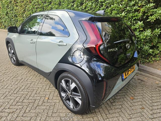 Toyota AYGO X Hybrid 115 pulse Easy Pack 2000 EURO KORTING