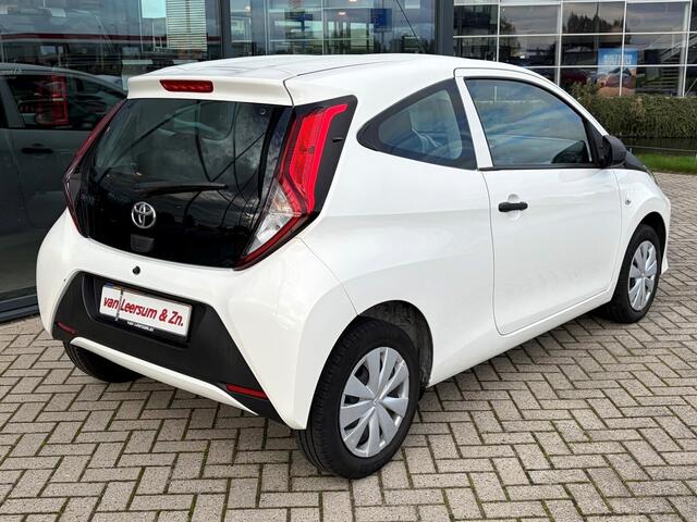 Toyota AYGO 1.0 VVT-i x-fun | Airco | Electrische Ramen | 3 Deurs | Cruise Control