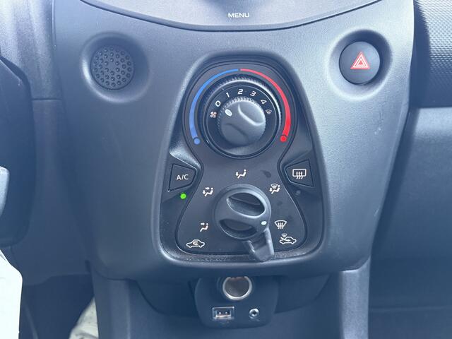 Toyota AYGO 1.0 VVT-i x-fun Airco | Electrische Ramen | 3 Deurs | Cruise Control